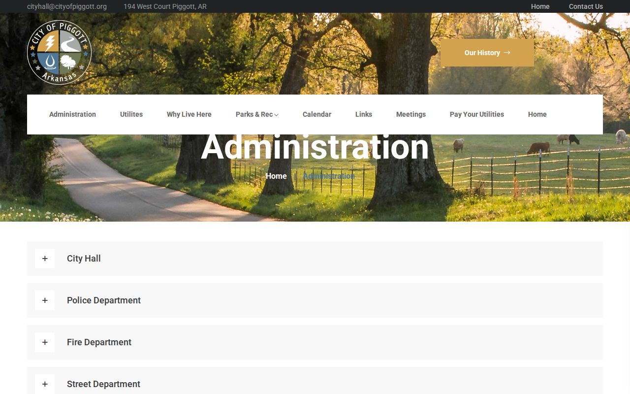 Official Piggott administration page with City Hall contacts
